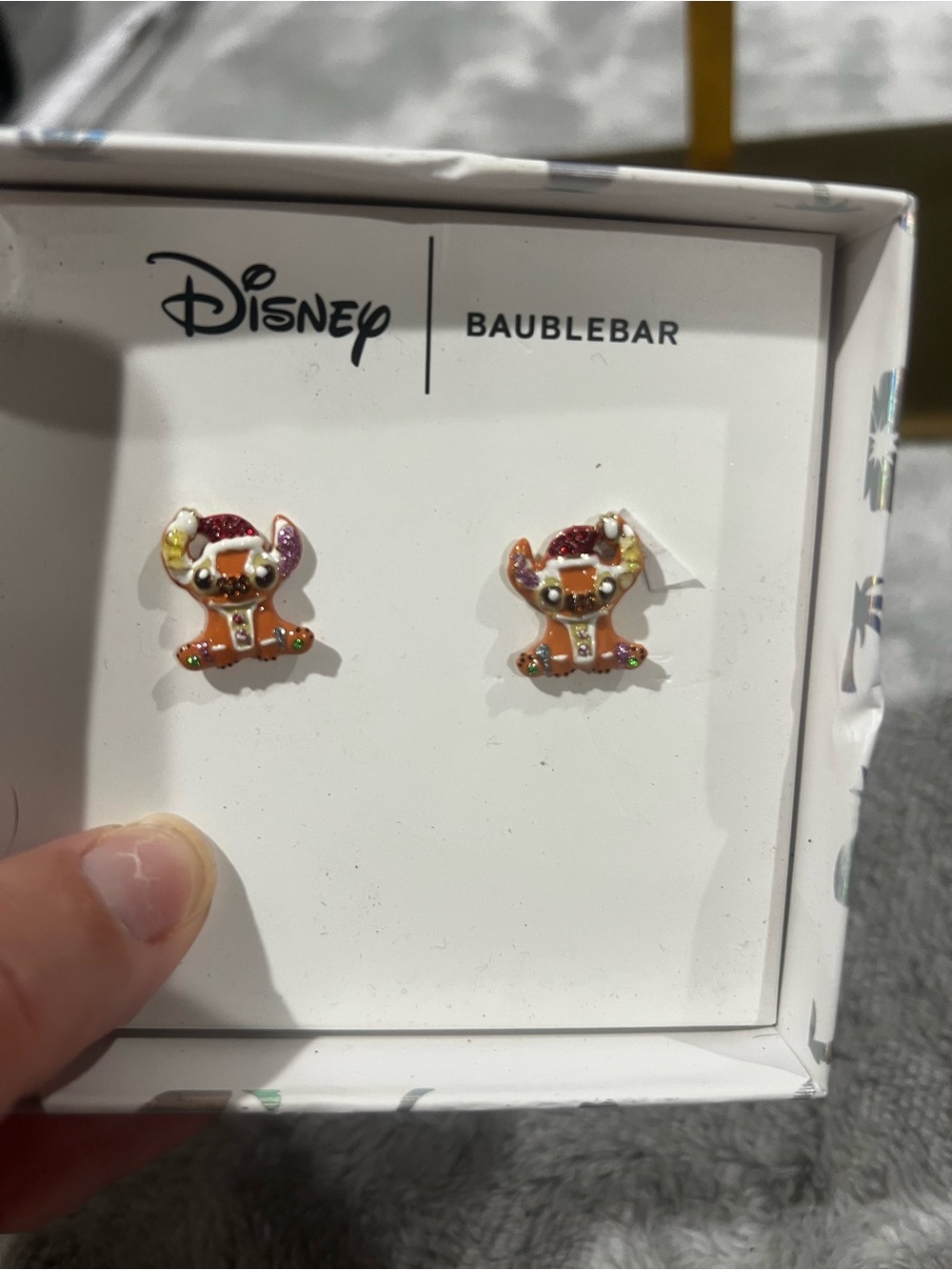 Disney x BaubleBar Gingerbread Stitch Earrings – NWT 🎄✨